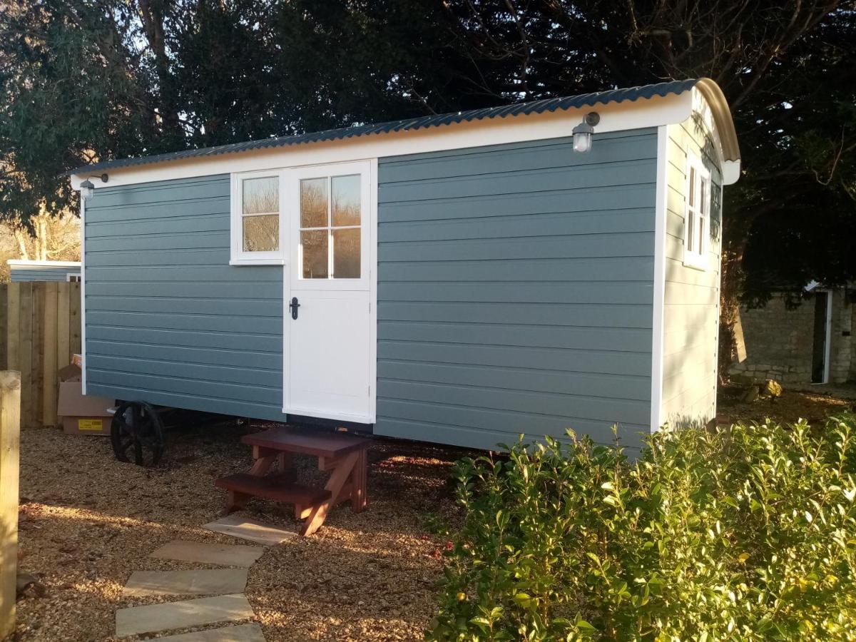 Yew Tree View Luxury Shepherd'S Hut Sturminster Newton Buitenkant foto